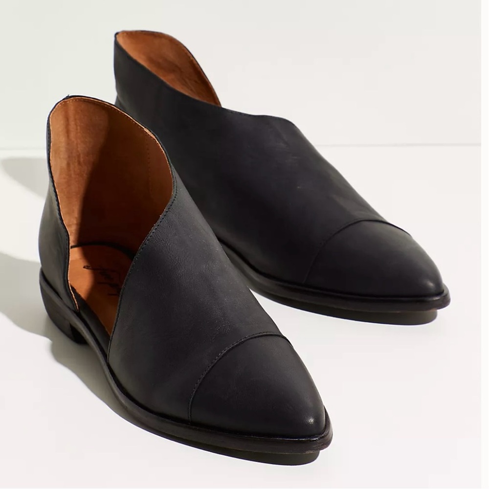 Free People Royale Black Flats Size 6